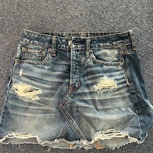 AE DENIM SKIRT SIZE 2